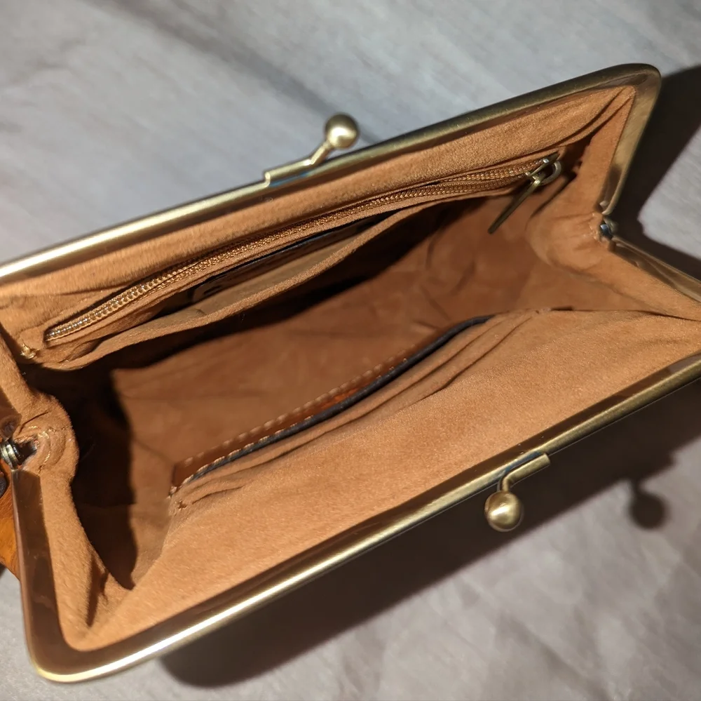 Patricia Nash tolled Savena leather wristlet.